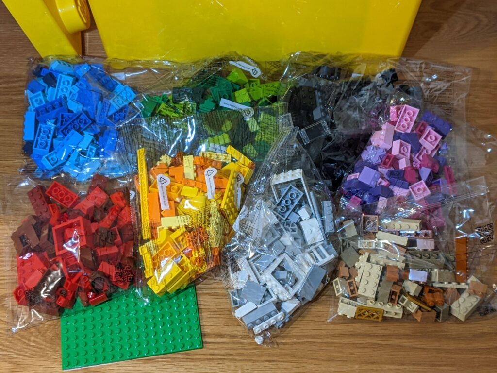 レゴ (LEGO) クラシック 黄色のアイデアボックス スペシャル 10698 中身