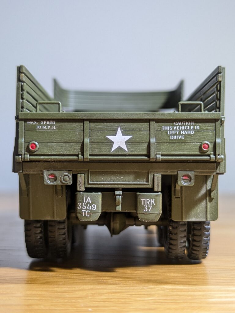 1/48 アメリカ 2 1/2トン 6×6カーゴトラック リア部分