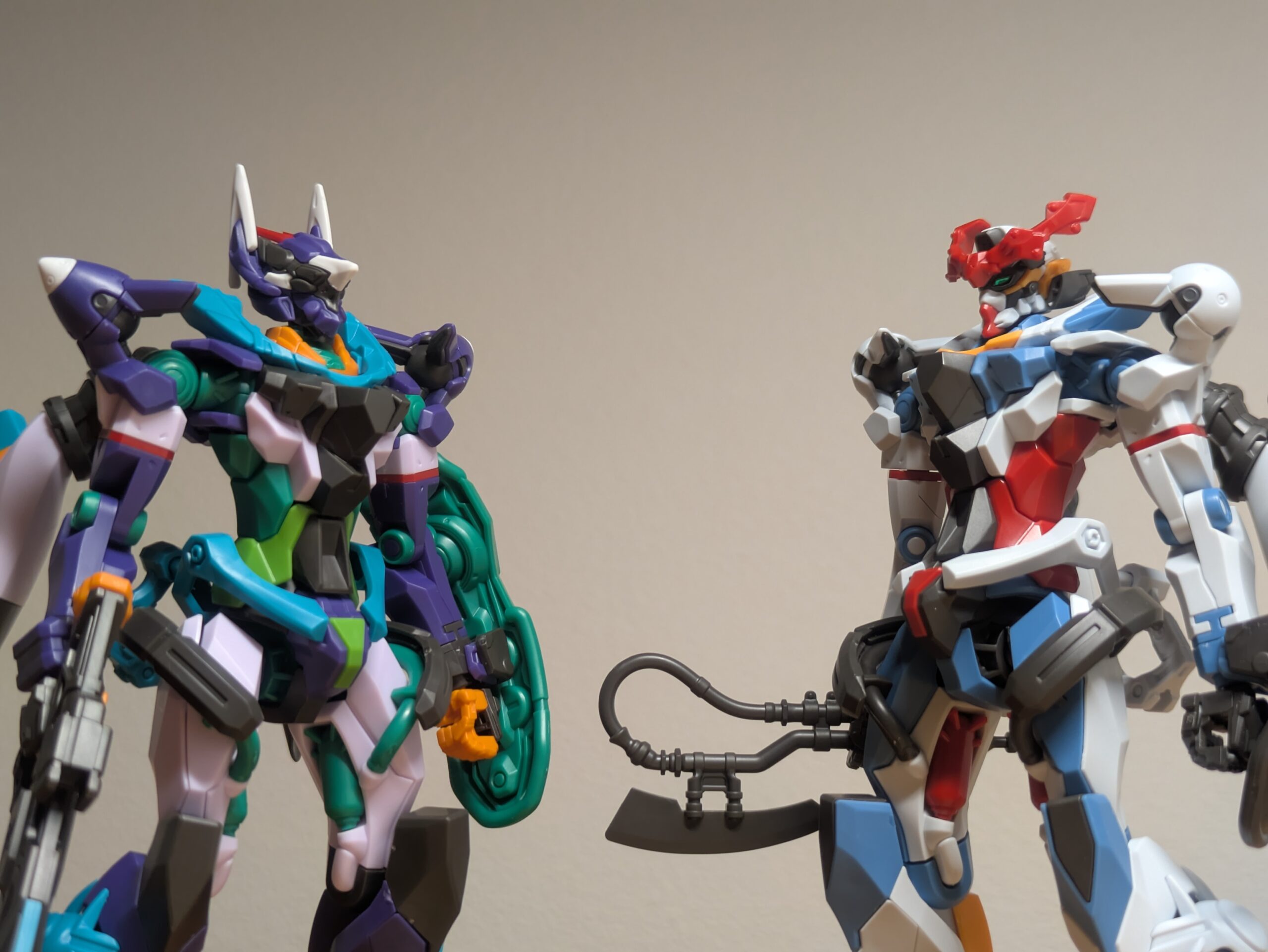 HG 1/144 GFreD ジフレド と GQuuuuuuX ジークアクス