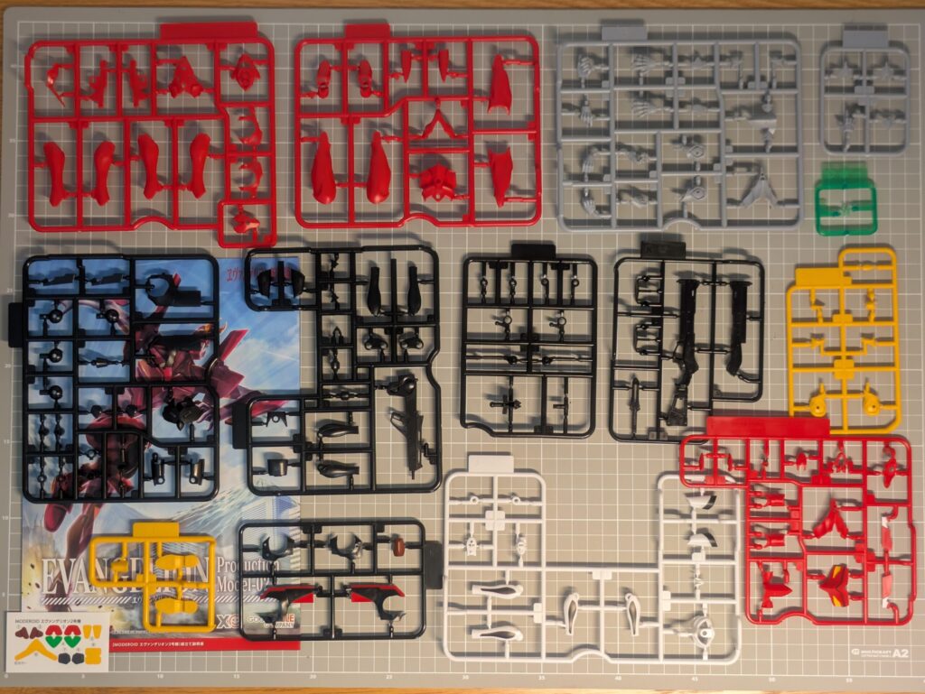 MODEROID エヴァンゲリオン2号機 中身