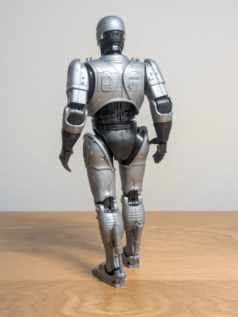 MODEROID ロボコップ 背面側