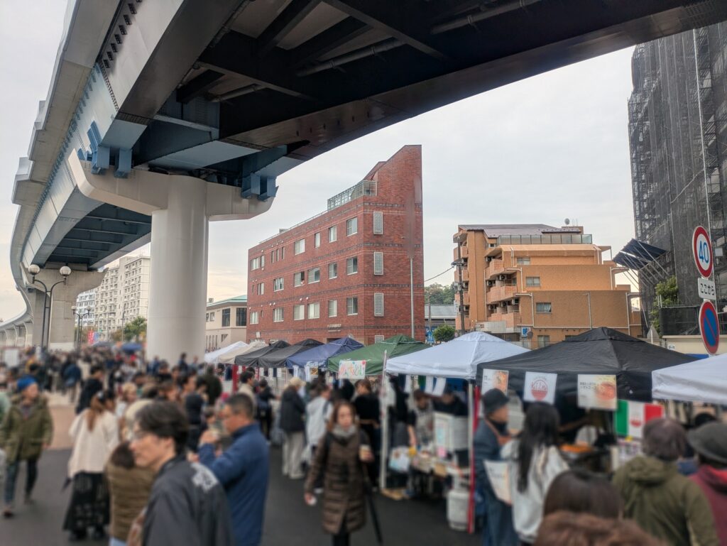 お神輿パレードの出店