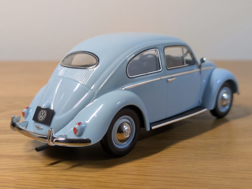 AOSHIMA 楽プラ フォルクスワーゲン ビートル ホライゾンブルーのリア
