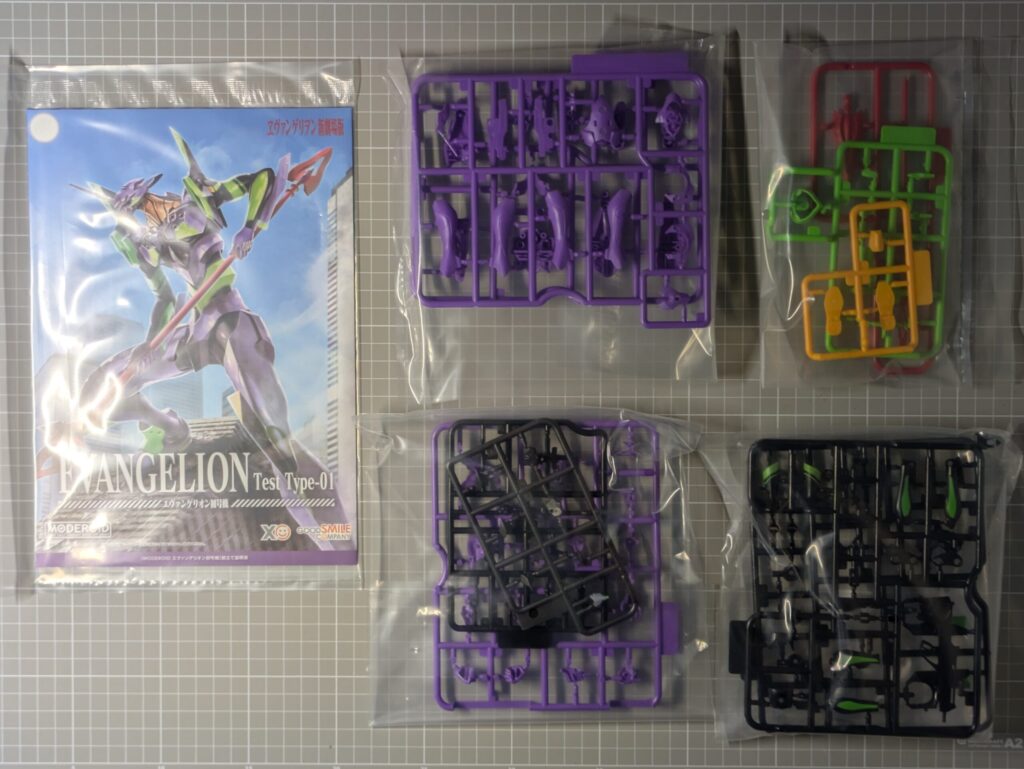 MODEROID エヴァンゲリオン初号機 の内容物