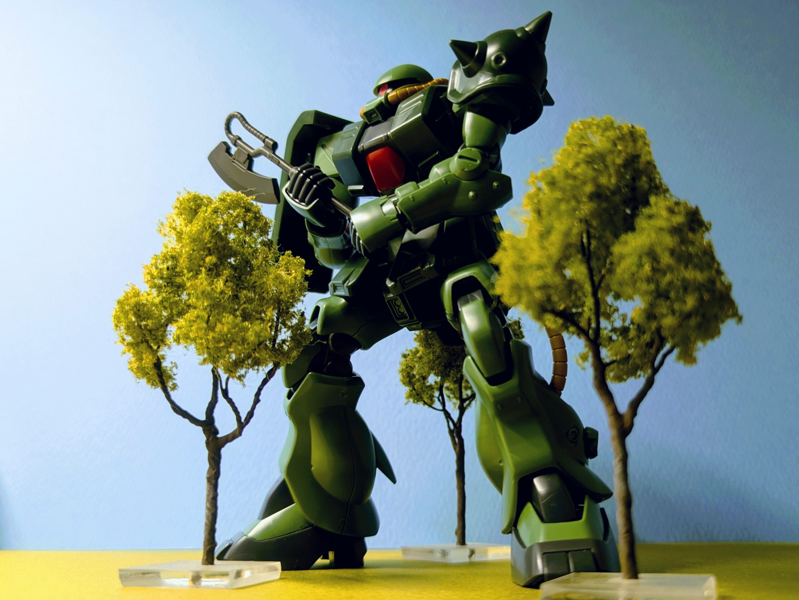 HGUC ザクII改と樹木