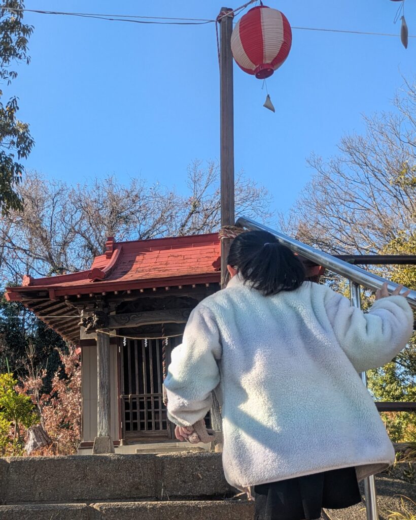 無人の神社