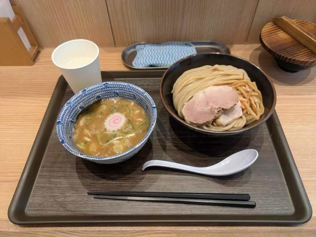 舎鈴のつけ麺
